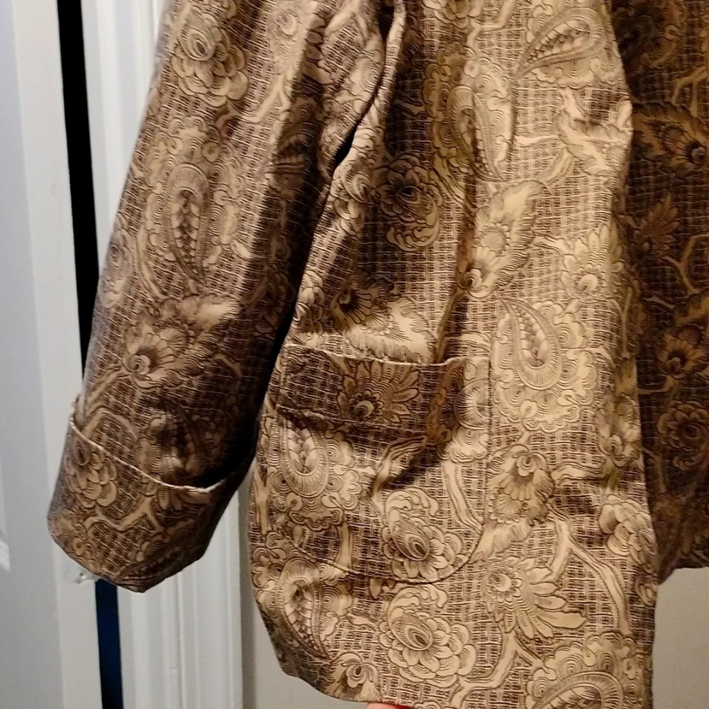 Cropped jacket - Picture 2 of 9